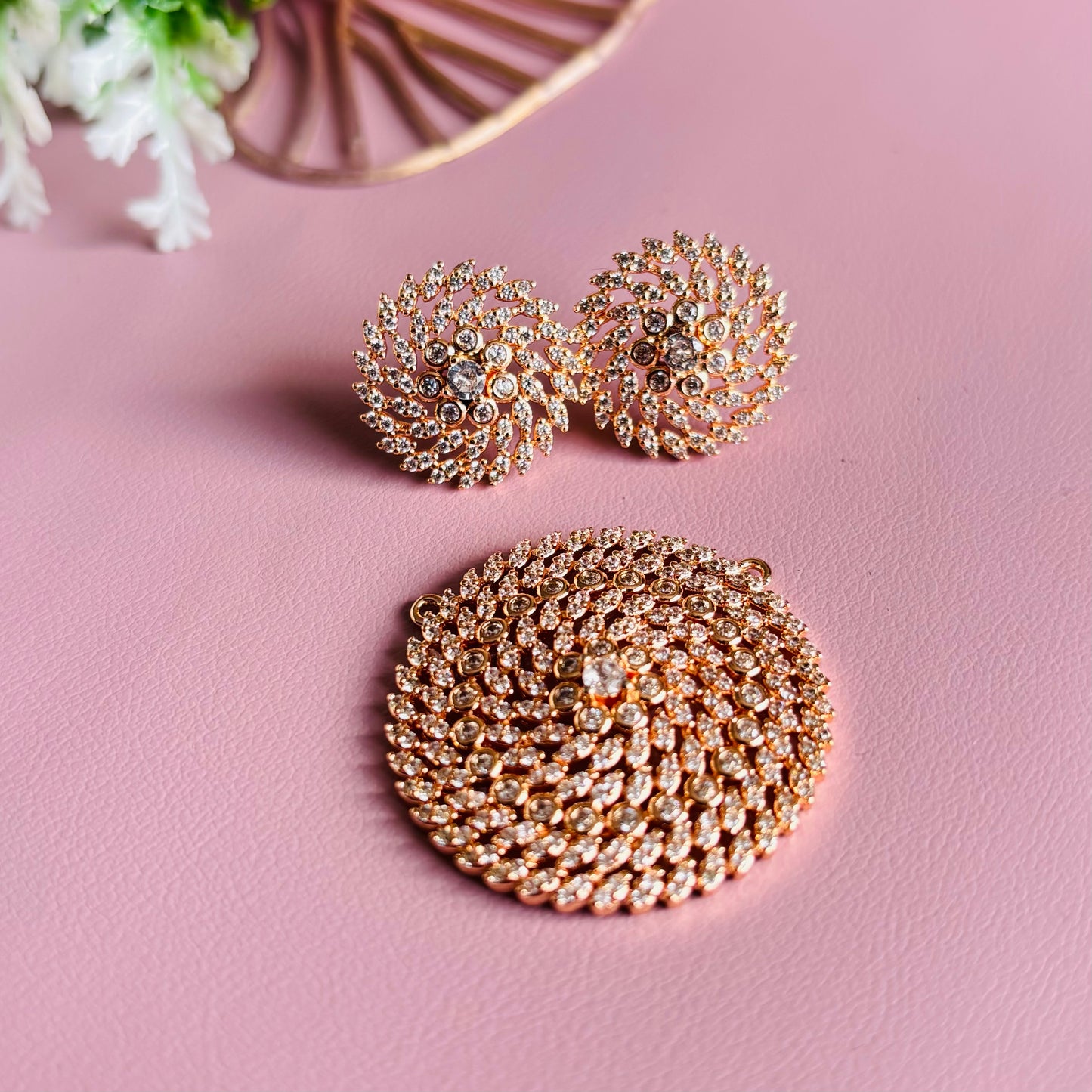 Round AD Pendant Set (Without Chain)