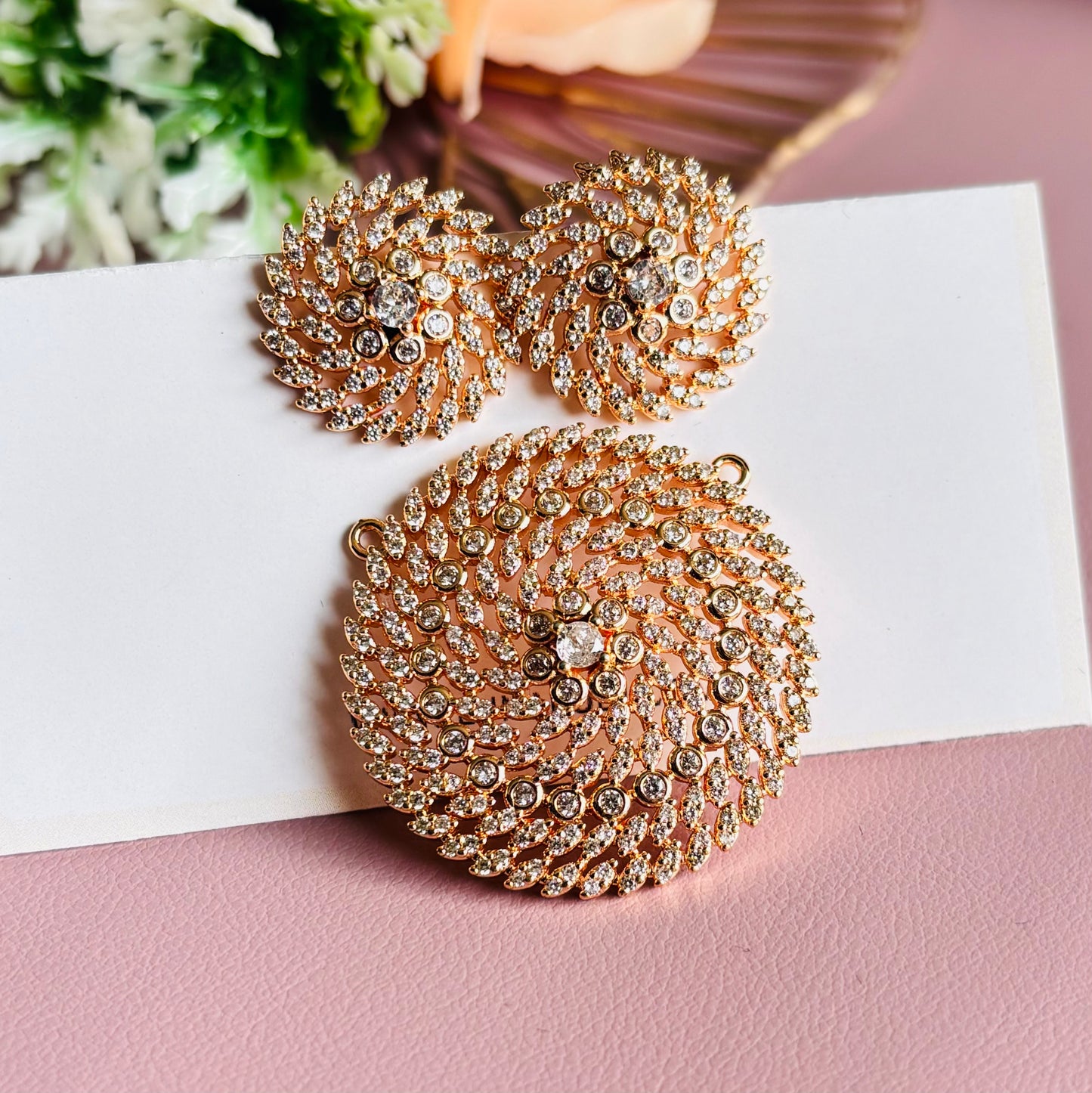 Round AD Pendant Set (Without Chain)