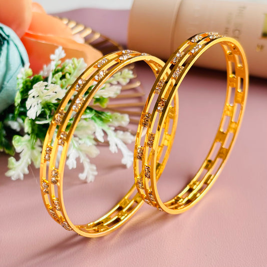 Elegant Anti-Tarnish Gold Bangles