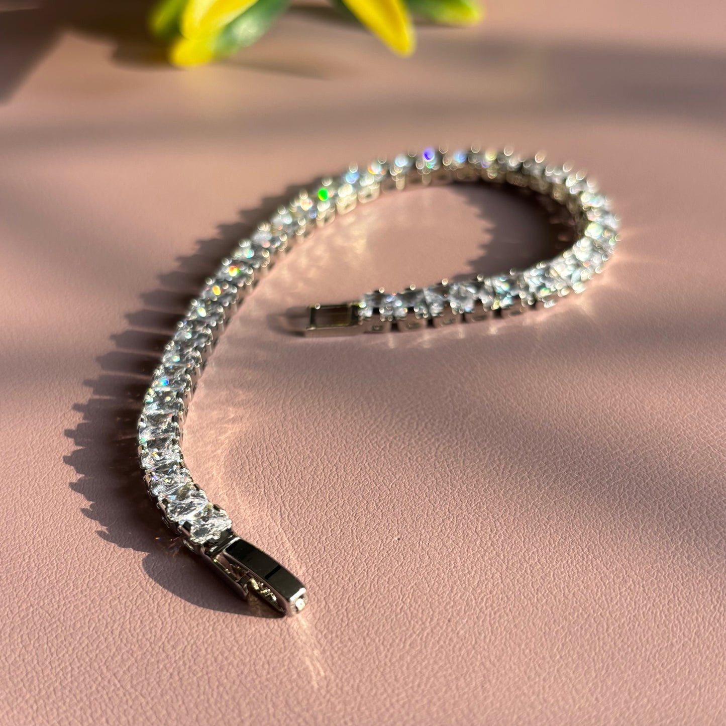 Tennis Bracelet – Effortless Elegance in Every Sparkle