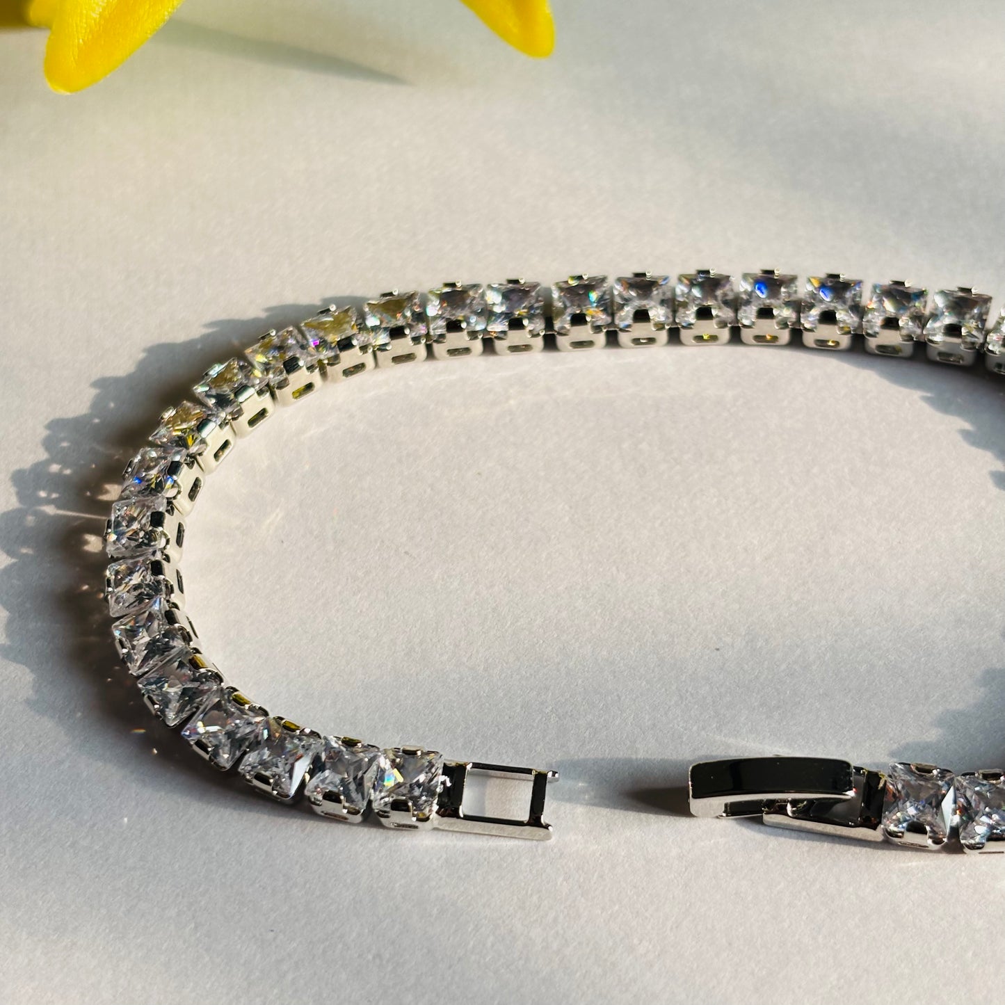 Tennis Bracelet – Effortless Elegance in Every Sparkle