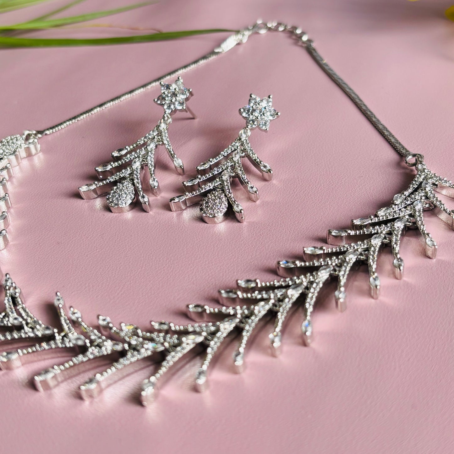 Crystal Pine AD Necklace