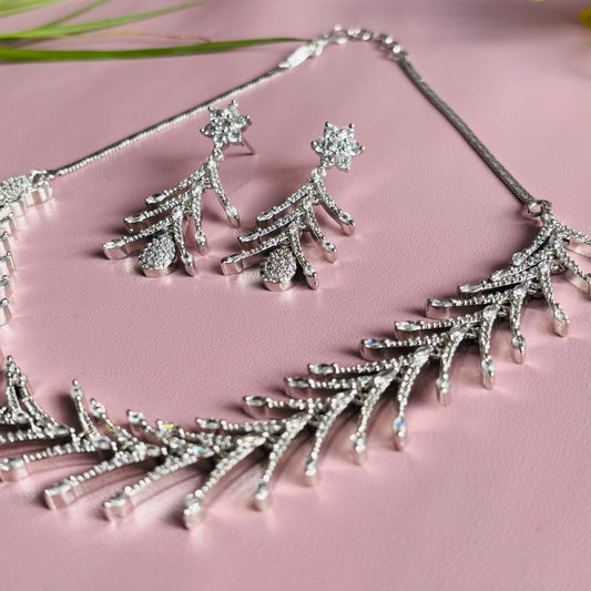 Crystal Pine AD Necklace