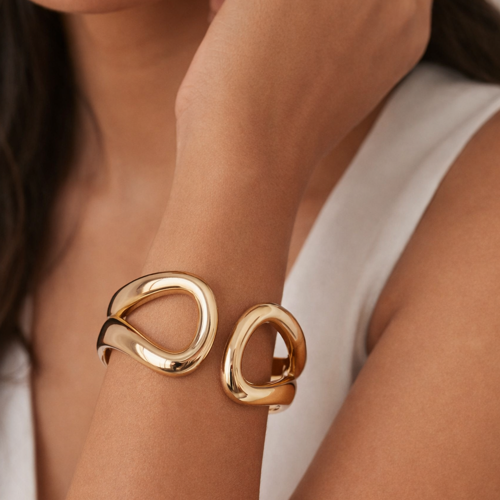 Aura Loop Bracelet
