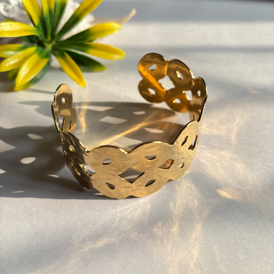 Bold Curve Gold Cuff
