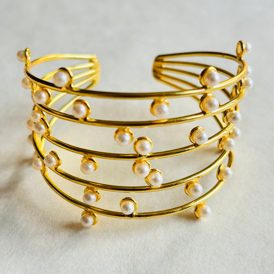Golden Pearl Handcuff