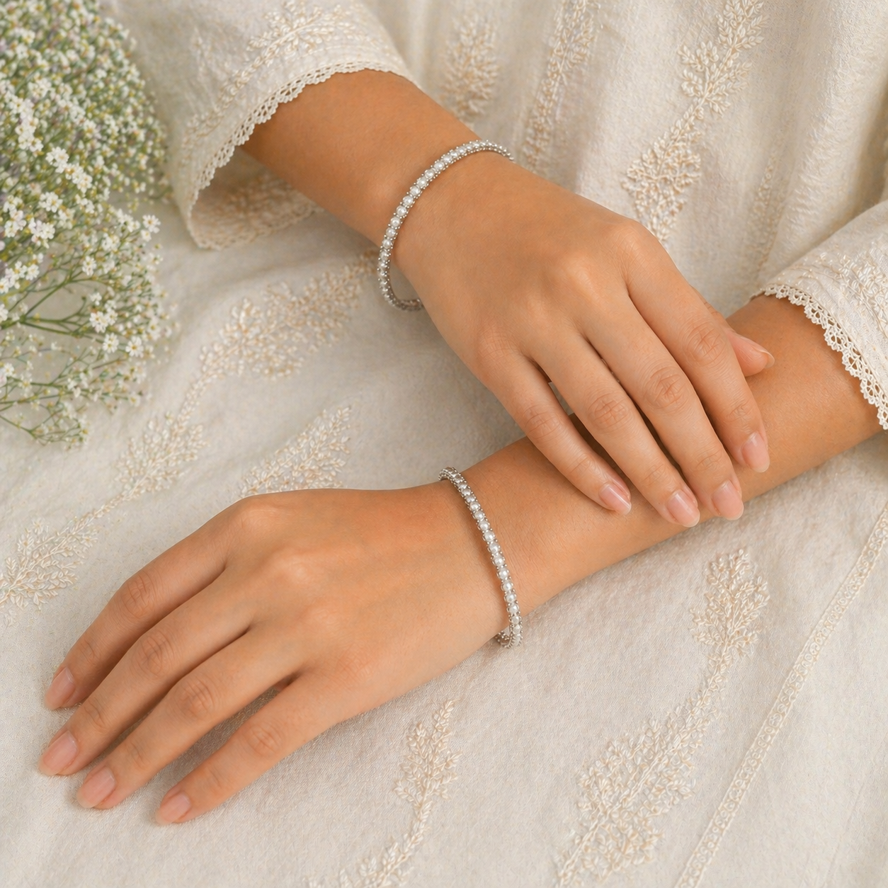 Noor Pearl Bangles